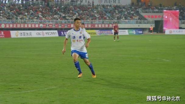 九游体育官网-今晨阿森纳调整名单以备社区盾,手感冰凉环节打磨,球迷炸锅,阵容厚度经受考验(英超阿森纳新闻)